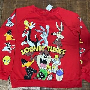 Looney Tunes Crewneck Sweatshirt (size Medium 20x21)